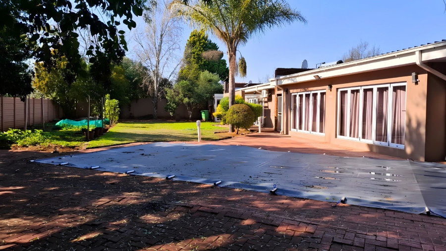 4 Bedroom Property for Sale in Universitas Ridge Free State